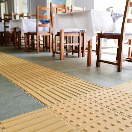 Erks Hostal *