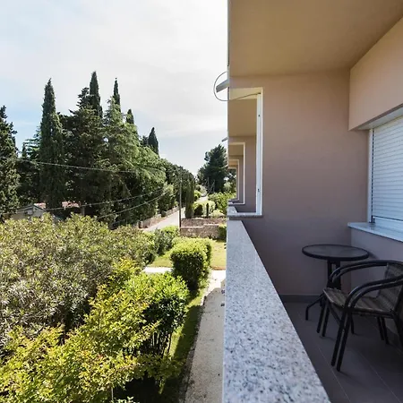 Hostel Erks